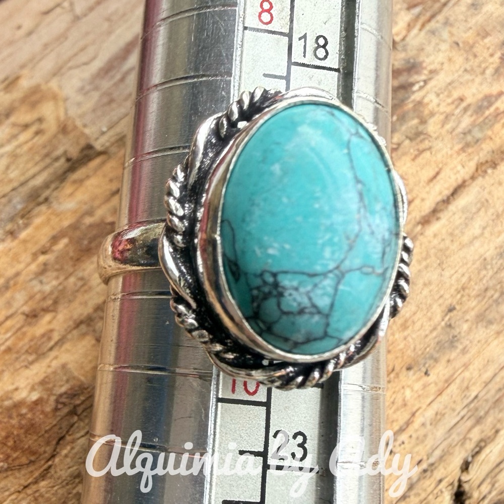 Statement silver and turquoise maxi gem victorian ring